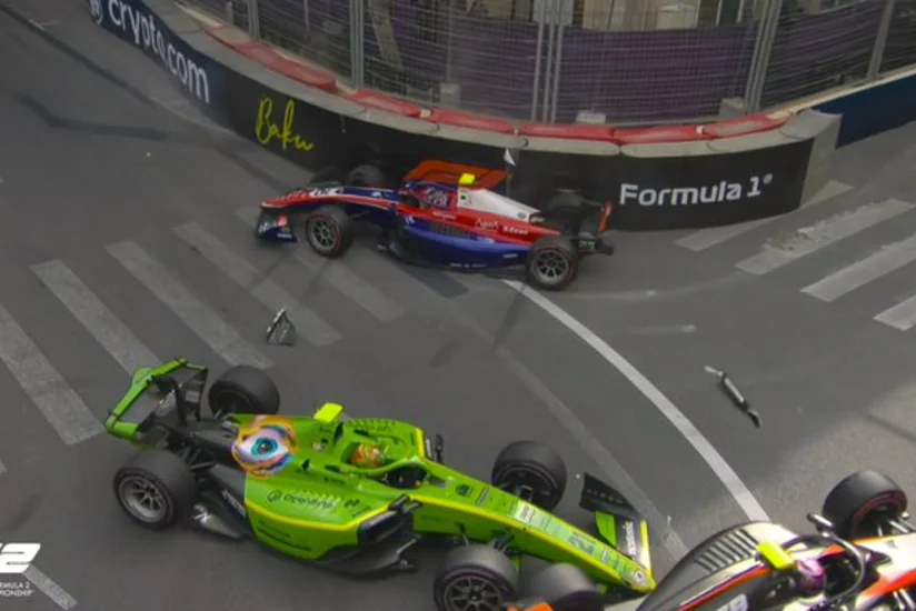 Formula 2: Azərbaycan Qran-prisində kütləvi qəza olub, yarışda fasilə yaranıb - YENİLƏNİB