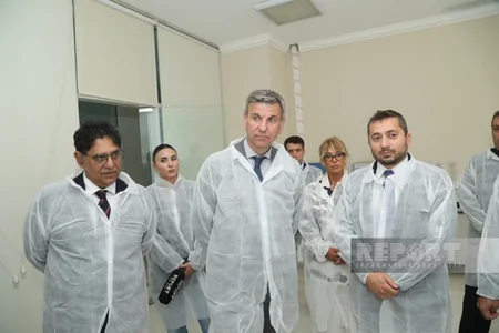 FAO nümayəndəsi Mərkəzi Laboratoriyanın fəaliyyəti ilə tanış olub