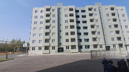 Yevlaxda şəhid ailələri və müharibə ilə əlaqədar əlilliyi olan şəxslərə 50 mənzil verilib