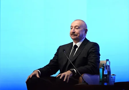 İlham Əliyev II Azərbaycan Beynəlxalq İnvestisiya Forumu çərçivəsində keçirilən tədbirdə iştirak edib - YENİLƏNİB