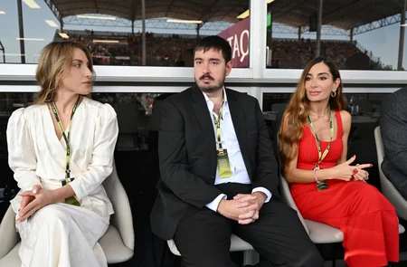 İlham Əliyev və birinci xanım Mehriban Əliyeva Formula 1 üzrə Azərbaycan Qran-Prisinin əsas yarışına baxıblar - YENİLƏNİB