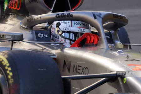 Formula 1: Corc Rassell ilk dəfə Azərbaycan Qran-prisinin qalibi olub - YENİLƏNİB-5