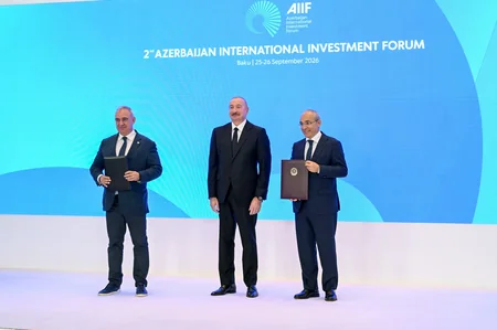 II Azərbaycan Beynəlxalq İnvestisiya Forumunda sənədlər mübadilə edilib