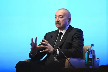 İlham Əliyev II Azərbaycan Beynəlxalq İnvestisiya Forumu çərçivəsində keçirilən tədbirdə iştirak edib - YENİLƏNİB