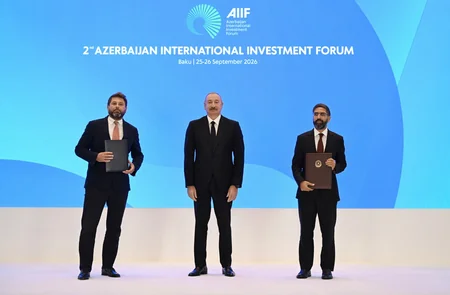 II Azərbaycan Beynəlxalq İnvestisiya Forumunda sənədlər mübadilə edilib