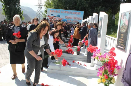 Daşkəsəndə şəhidlərin xatirəsi anılıb, ehsan süfrəsi təşkil olunub
