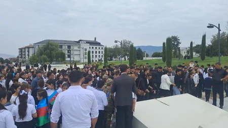 Xankəndidə Anım Günü ilə bağlı Zəfər parkı ziyarət olunub - YENİLƏNİB