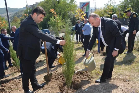 Cənub rayonlarında şəhidlərin xatirəsi yad olunub