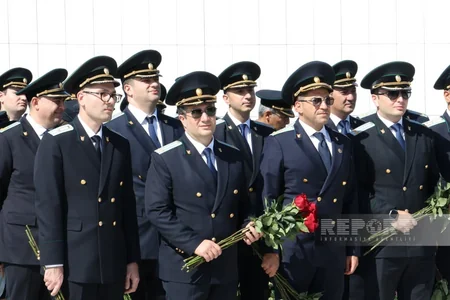 Kamran Aliyev and Prosecutor General's Office staff visit Victory Monument