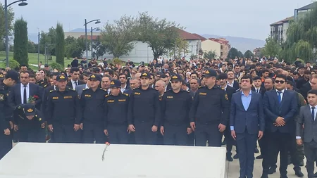 Xankəndidə Anım Günü ilə bağlı Zəfər parkı ziyarət olunub - YENİLƏNİB