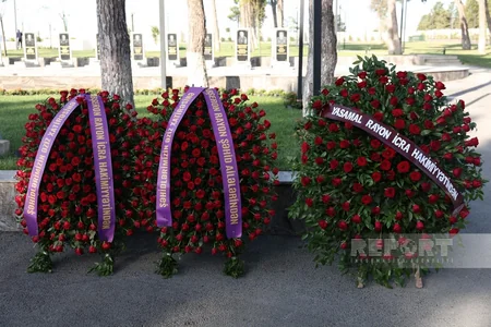 Vətən müharibəsinin ildönümü ilə əlaqədar Hərbi Memorial Məzarlığa ziyarət başlayıb