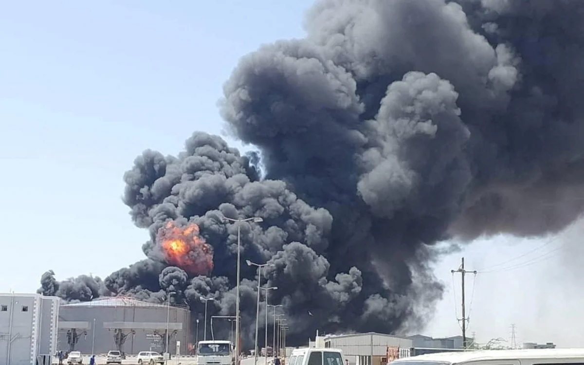 Боевики СБР атаковали беспилотниками топливное хранилище в Судане