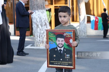 Public figures visit military memorial cemetery in Baku