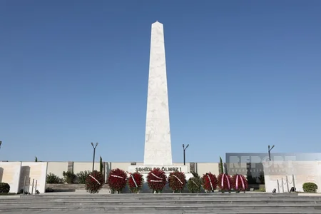 Public figures visit military memorial cemetery in Baku