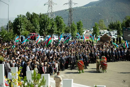 Daşkəsəndə şəhidlərin xatirəsi anılıb, ehsan süfrəsi təşkil olunub