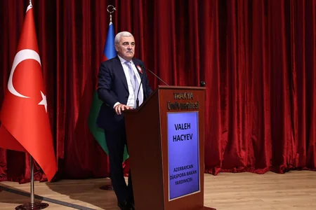 Ədirnədə Zəfərə doğru uzanan yol adlı konfransı keçirilib
