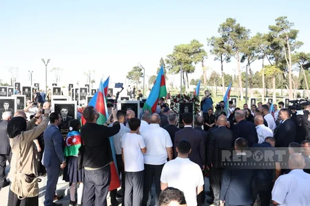 Public figures visit military memorial cemetery in Baku