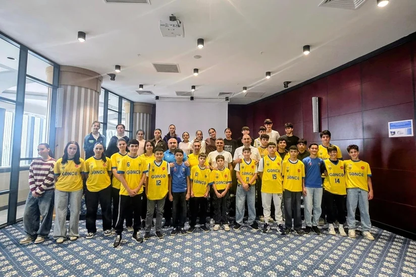 Gəncənin məşqçiləri və basketbolçuları ilə görüş keçirilib