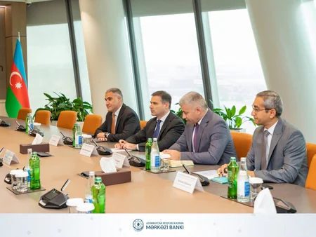 Mərkəzi Bank Citigroupla valyuta ehtiyatlarının idarəedilməsini müzakirə edib