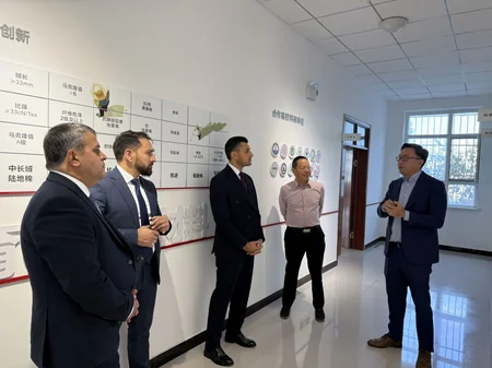 Azerbaijani agriculture delegation studies modern farming technologies in China