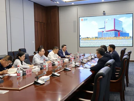 Azerbaijani agriculture delegation studies modern farming technologies in China