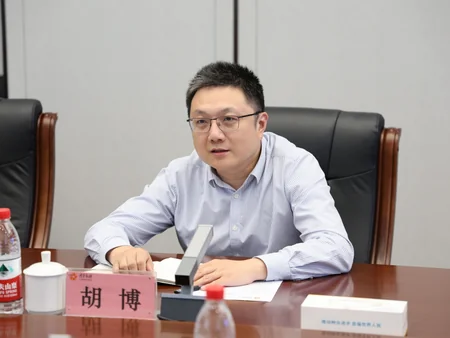 Azerbaijani agriculture delegation studies modern farming technologies in China