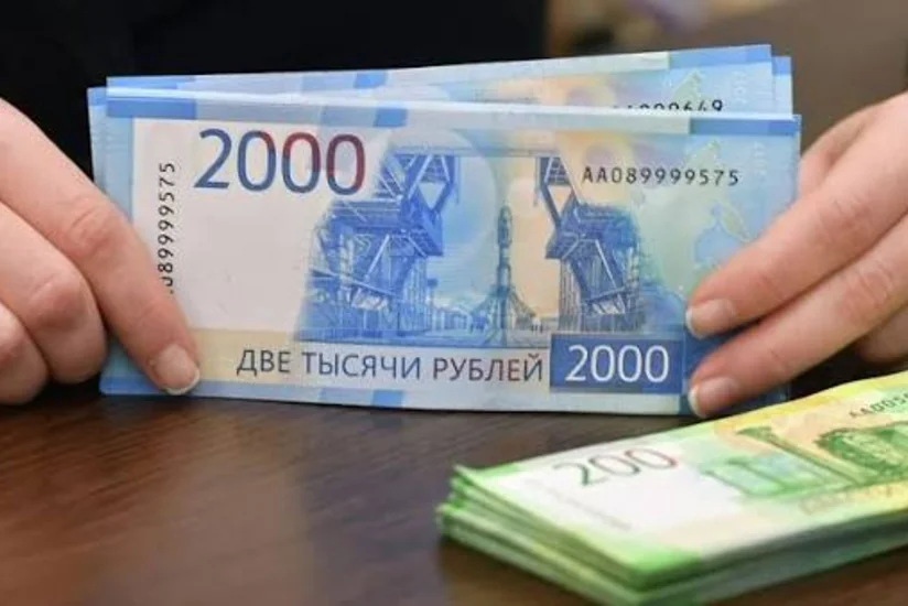 Rusiya Azərbaycana və Aİİ ölkələrinə nağd rublun çıxarılmasını məhdudlaşdırıb
