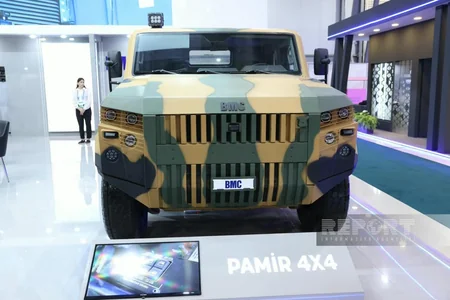 ADEX 2026da Türkiyə istehsalı olan PAMİR 4x4 hərbi nəqliyyat vasitəsi ilk dəfə nümayiş olunub