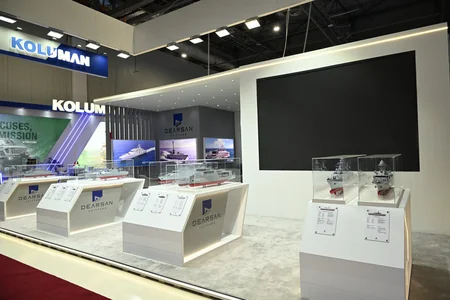 Президент Ильхам Алиев ознакомился с выставками ADEX 2026 и Securex Caspian - ОБНОВЛЕНО