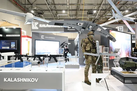 Президент Ильхам Алиев ознакомился с выставками ADEX 2026 и Securex Caspian - ОБНОВЛЕНО
