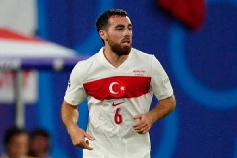 Orkun Kökçü Türkiyə millisinin heyətindən çıxarılıb