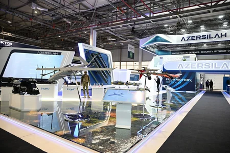Президент Ильхам Алиев ознакомился с выставками ADEX 2026 и Securex Caspian - ОБНОВЛЕНО