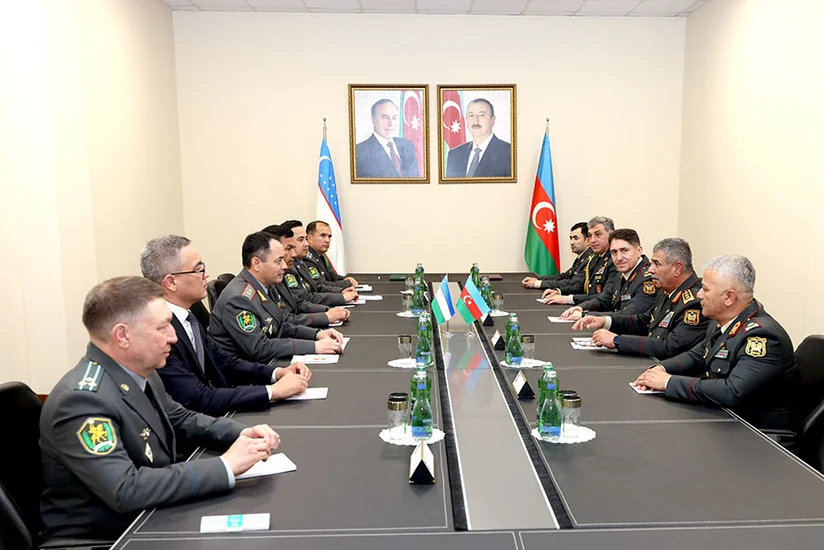 Azerbaijan, Uzbekistan ink bilateral military co-op plan