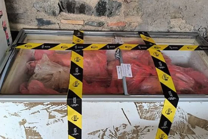 Gəncədə antisanitar şəraitdə dönər əti hazırlayan sexin fəaliyyəti dayandırılıb