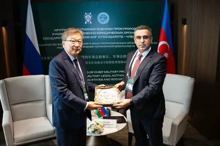 Bəhruz Əhmədov MDB və ŞƏT-ə üzv ölkələrin hərbi prokurorlarının dəyirmi masasında iştirak edib