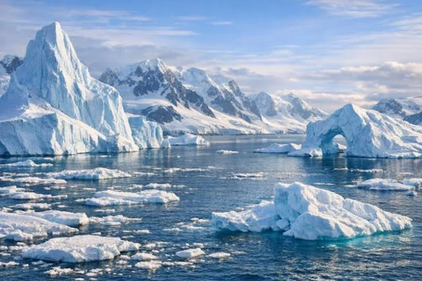 Swiss glaciers lose 5.5% of their mass this year