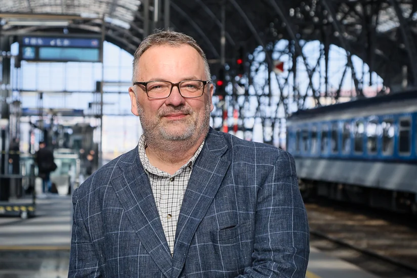 İvan Bednarik: Çexiya Azərbaycanla vahid tariflər və multimodal daşımaları müzakirə etməyə hazırdır - MÜSAHİBƏ