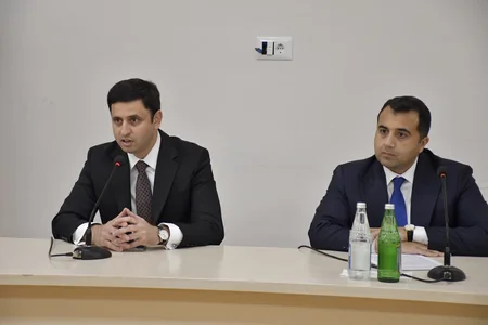 Əlaqələndirmə Qərargahının İşçi Qrupunun üzvləri Qarabağ Universitetində tələbələrlə görüş keçirib