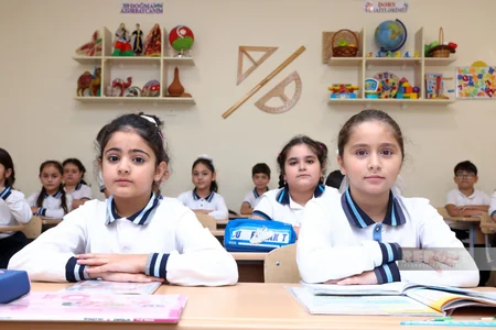 Əməkdar müəllim: Süni intellekt müəllimi əvəz edə bilməz- MÜSAHİBƏ