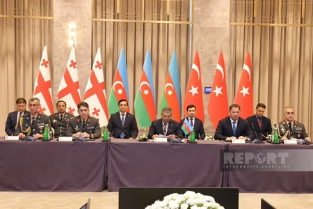 Şuşada Azərbaycan, Türkiyə və Gürcüstan müdafiə nazirlərinin üçtərəfli görüşü keçirilib