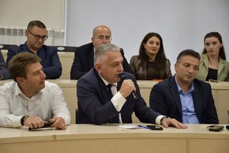 Əlaqələndirmə Qərargahının İşçi Qrupunun üzvləri Qarabağ Universitetində tələbələrlə görüş keçirib