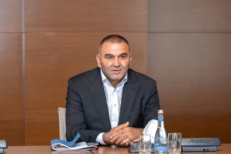 Anar Quliyev Ağdaşda vətəndaşları qəbul edib