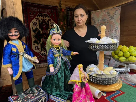 Azərbaycanın milli adət-ənənələri və mətbəxi Tbilisoba festivalında təqdim olunub