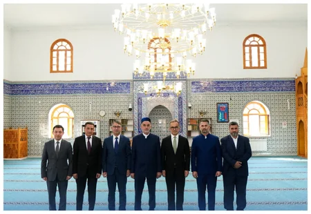Ramin Məmmədov Kürdəmirdəki məscidləri ziyarət edib, din xadimləri ilə müzakirə aparıb