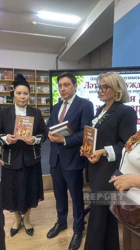 Almatıda azərbaycanlı yazıçı Lətifə Orucun romanı qazax dilində təqdim edilib