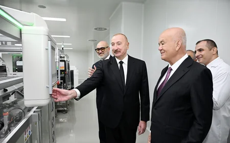 İlham Əliyev Pirallahı Sənaye Parkında dərman istehsalı müəssisəsinin açılışında iştirak edib
