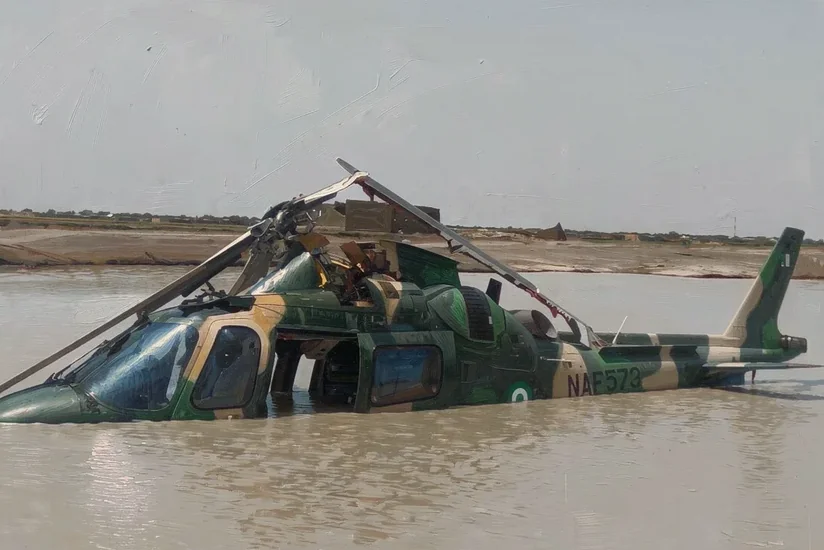 Nigeriyada göyərtəsində 32 nəfərin olduğu helikopter qəzaya uğrayıb