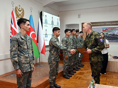 Təlimatçı hazırlıq kursunun buraxılış mərasimi keçirilib