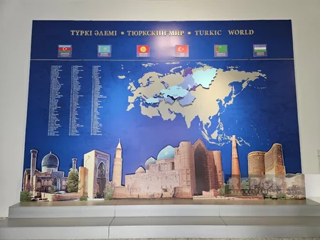 Foreign journalists tour exhibitions at National Museum of Kazakhstan