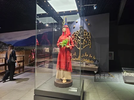 Foreign journalists tour exhibitions at National Museum of Kazakhstan